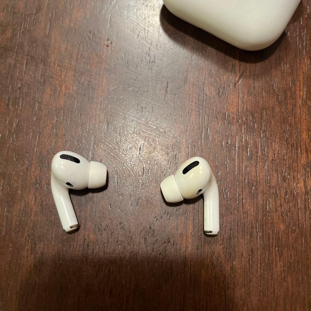 AirPods Pro ワイヤレスイヤホン ホワイト