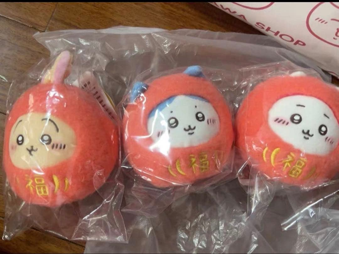 ちいかわ だるまになっちゃった！ころりん起き上がりこぼしぬいぐるみ