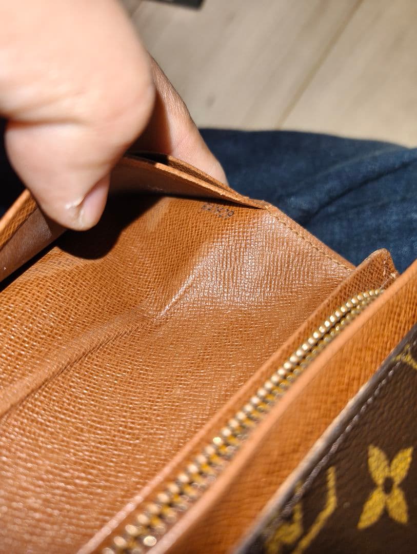 Louis Vuitton 二つ折り財布 モノグラム 正規品