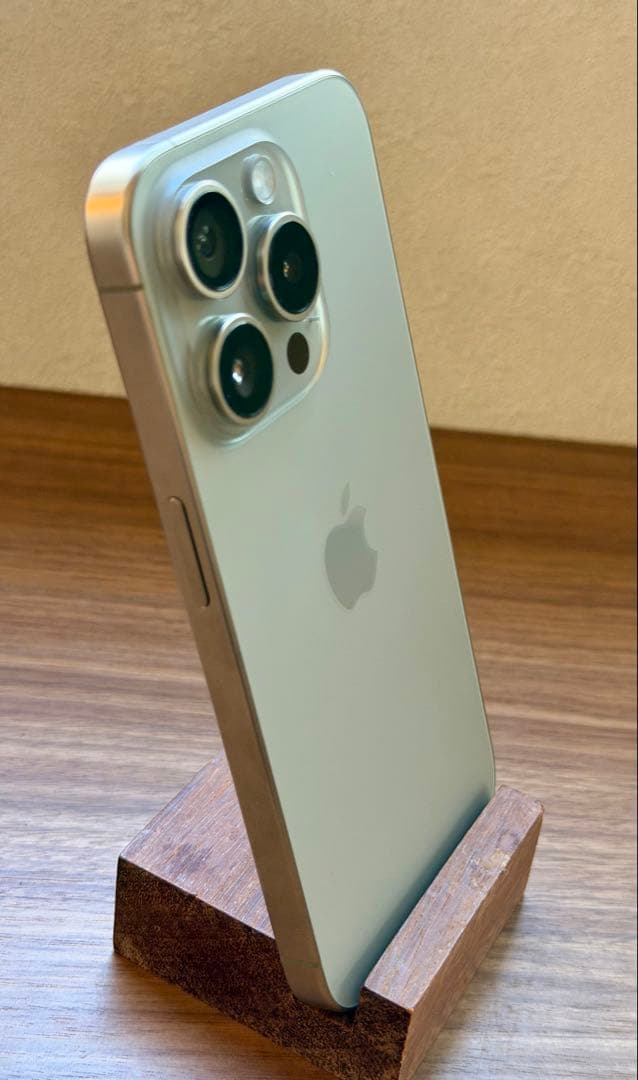 iPhone 15 Pro 256 GB SIMフリー