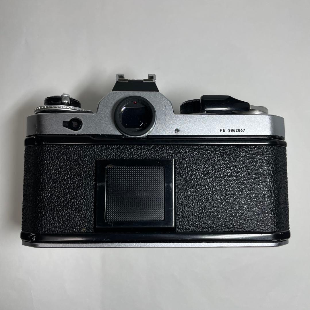 Nikon FE 一眼レフカメラ 35mm