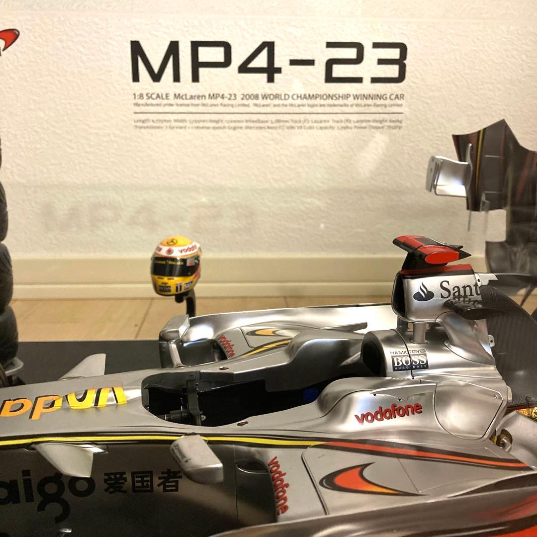 1/8 マクラーレンMP4-23 ハミルトン ディアゴスティーニ フィギュア付き