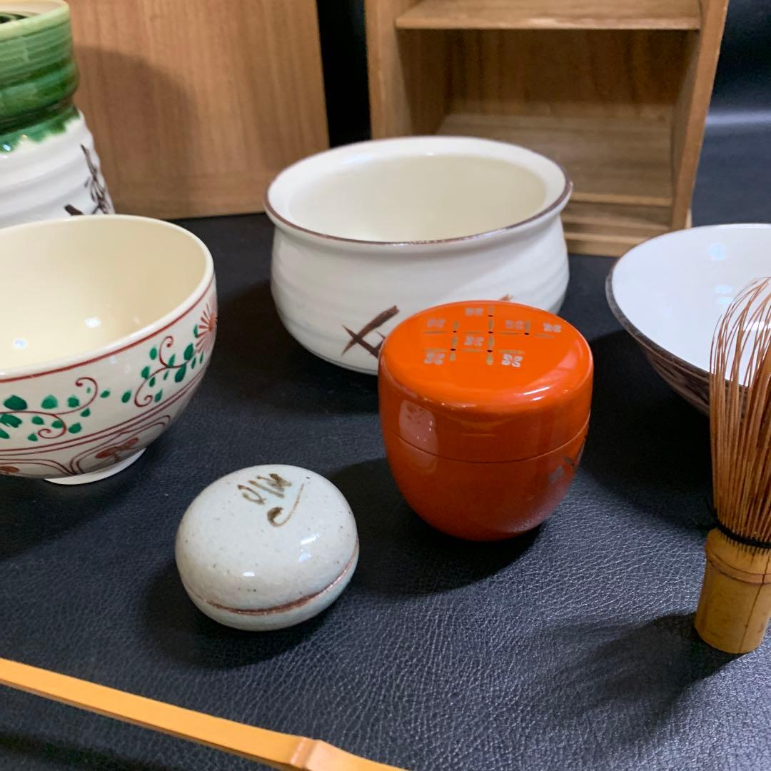 茶道具セット　茶箱　古物　歴史　茶碗　水差し　茶灼　棗　銘有