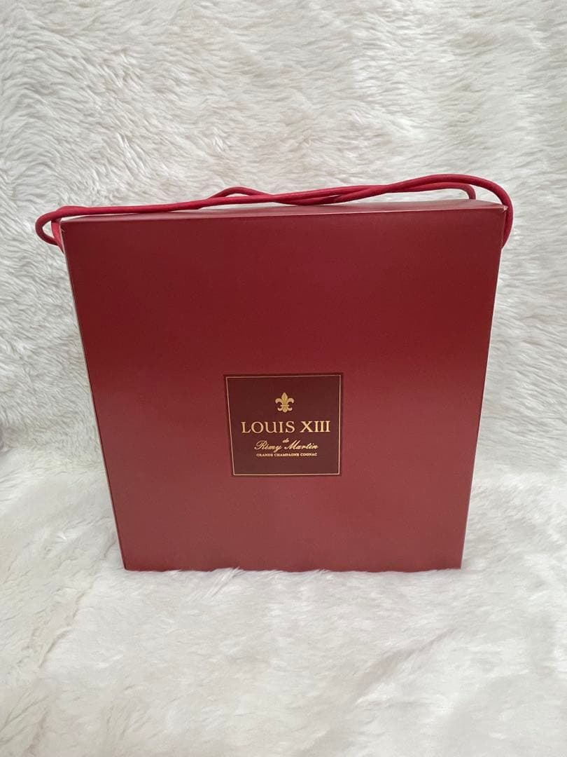 レミーマルタン ルイ13世 空瓶 空き瓶 バカラ製クリスタル