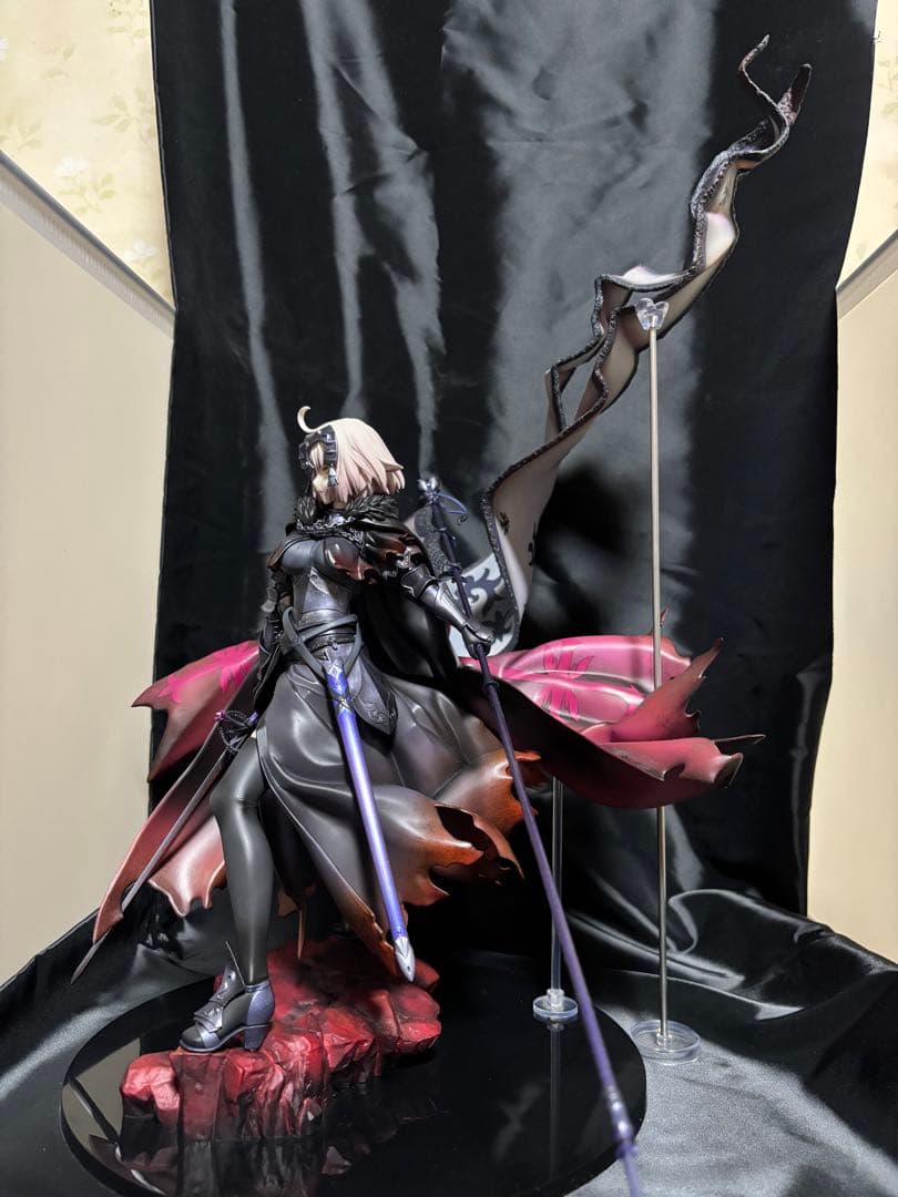 ALTER アヴェンジャー　ジャンヌ・ダルク(オルタ) 1/7スケールフィギュア