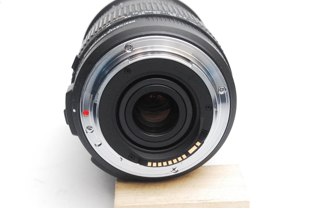 SIGMA ZOOM 18-200mm 1:3.5-6.3 DC （良品）