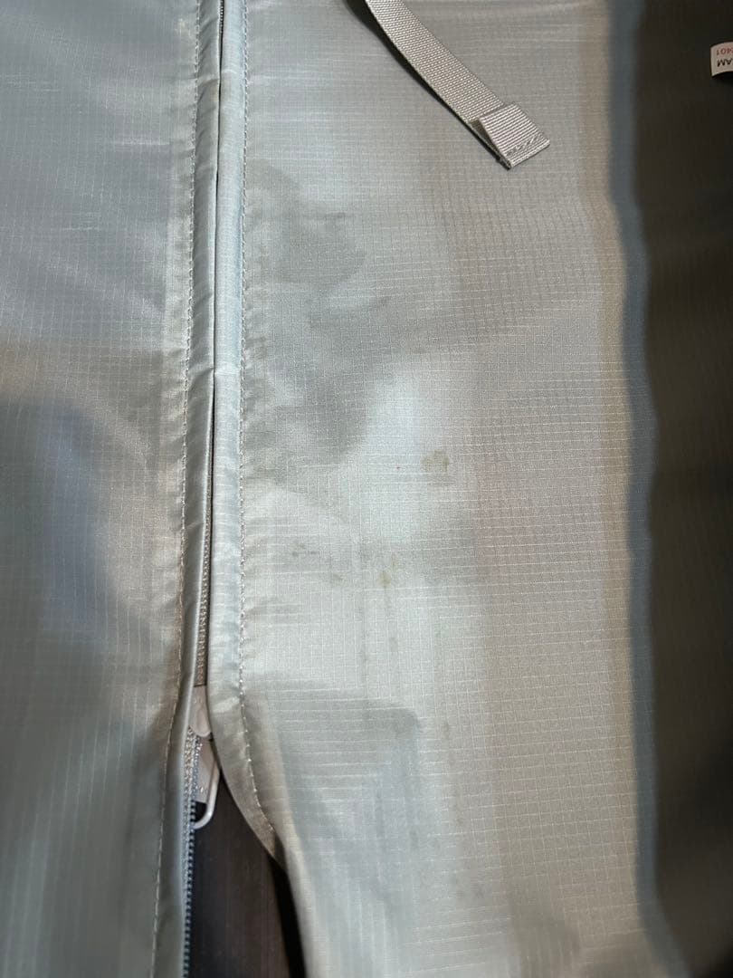 mont-bell ウィーリーダッフル 黒 大阪市西区引取歓迎 ウィリー 100