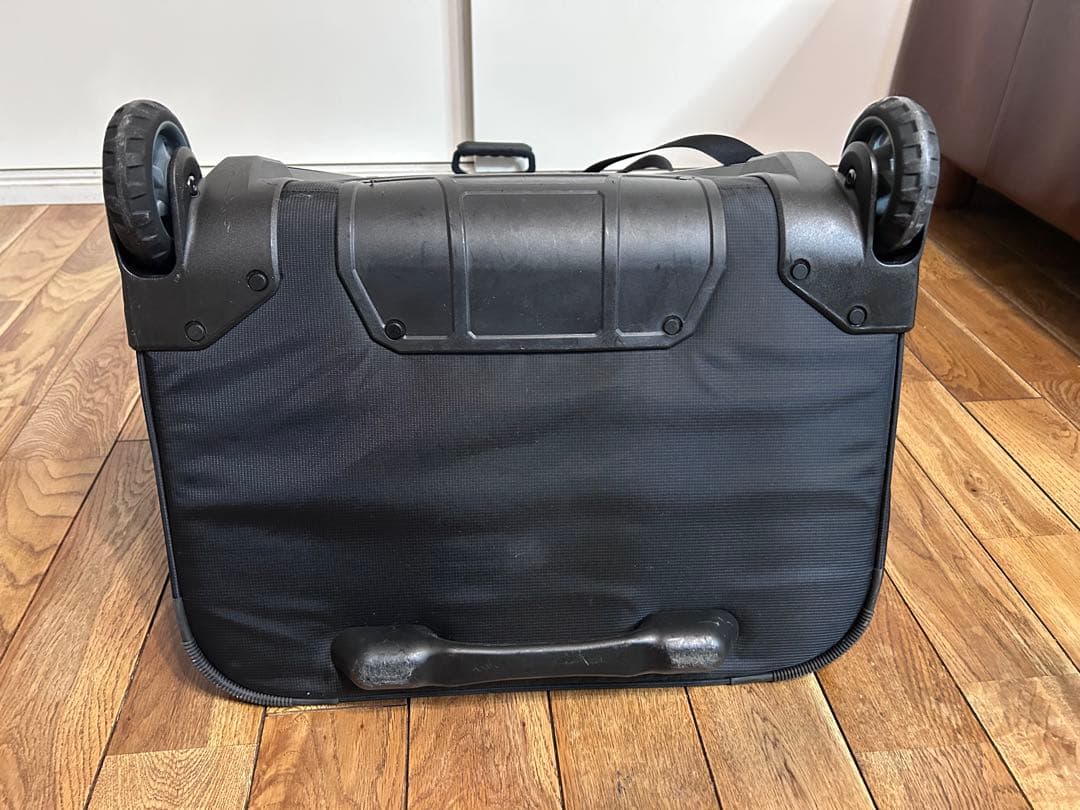 mont-bell ウィーリーダッフル 黒 大阪市西区引取歓迎 ウィリー 100