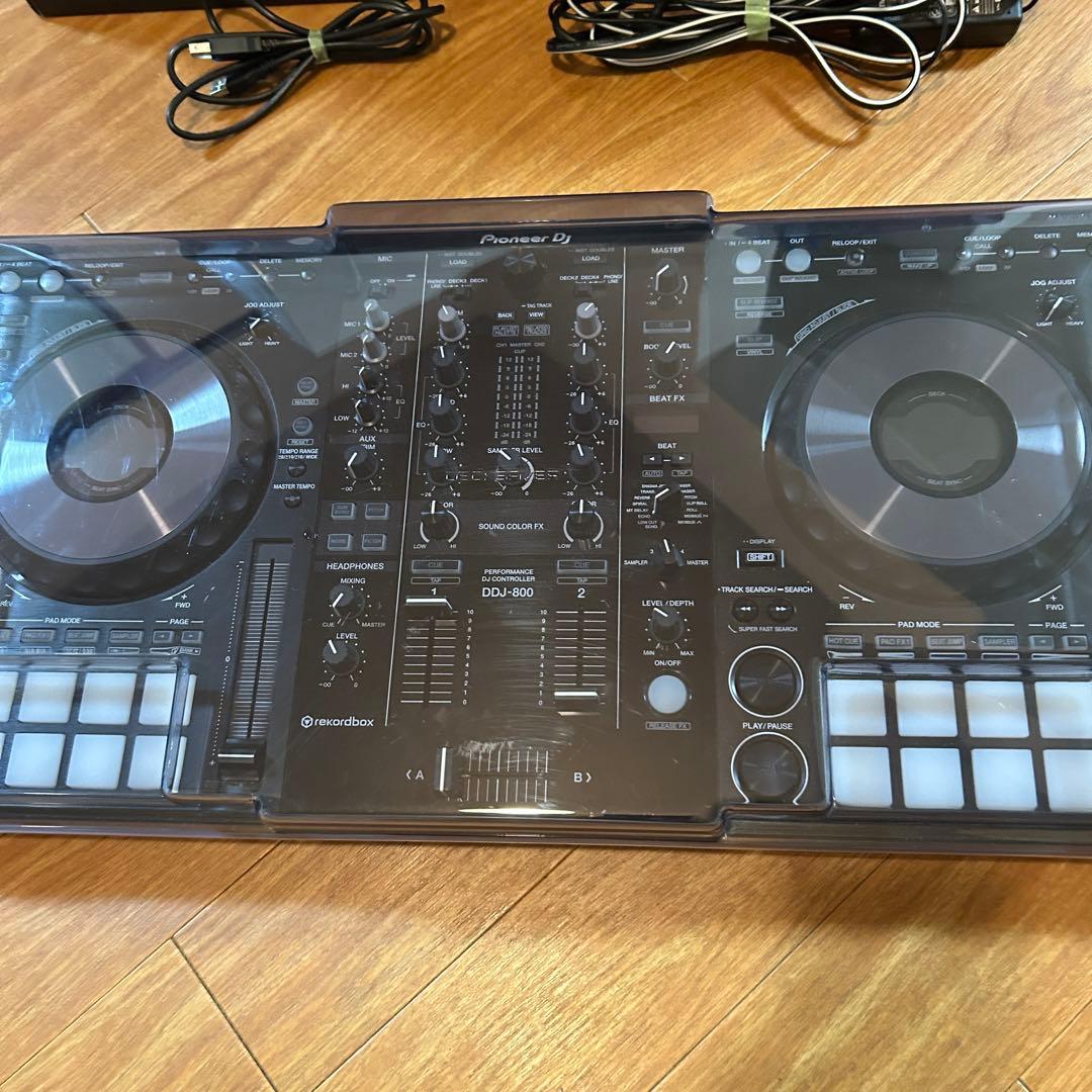 Pioneer DDJ-800 コントローラー