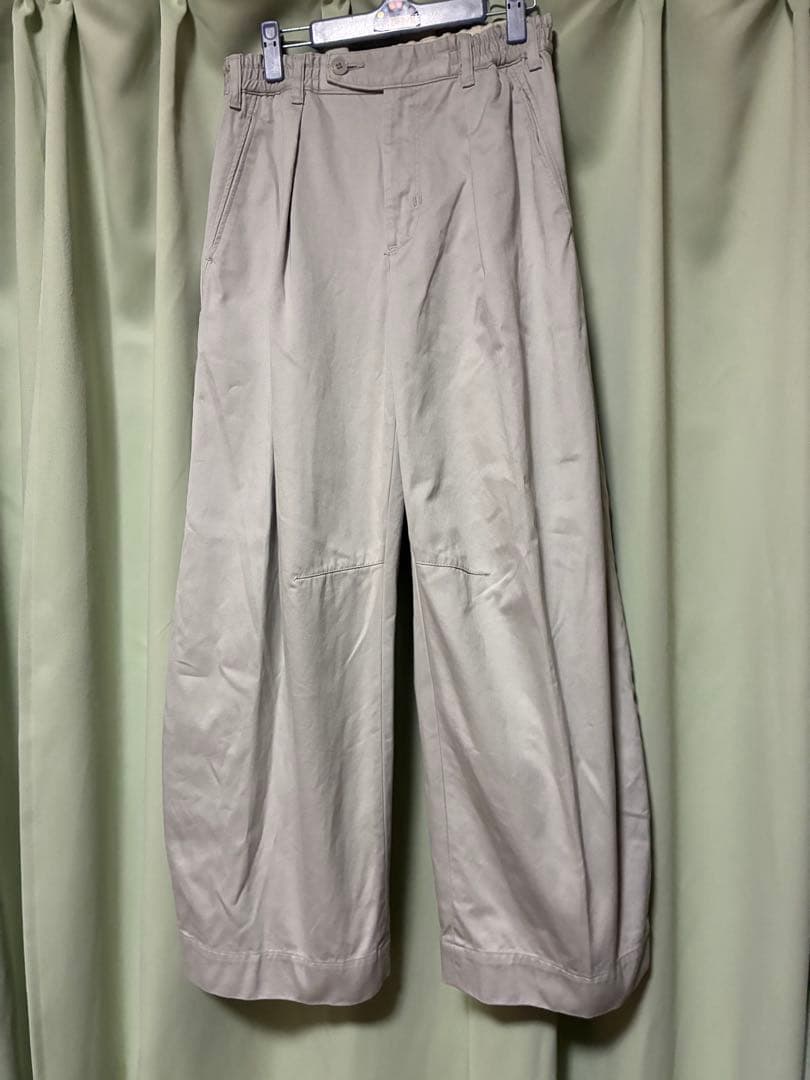 【新品同様】 PUBLIC CHINOS バレルレッグイージー オフホワイト 1