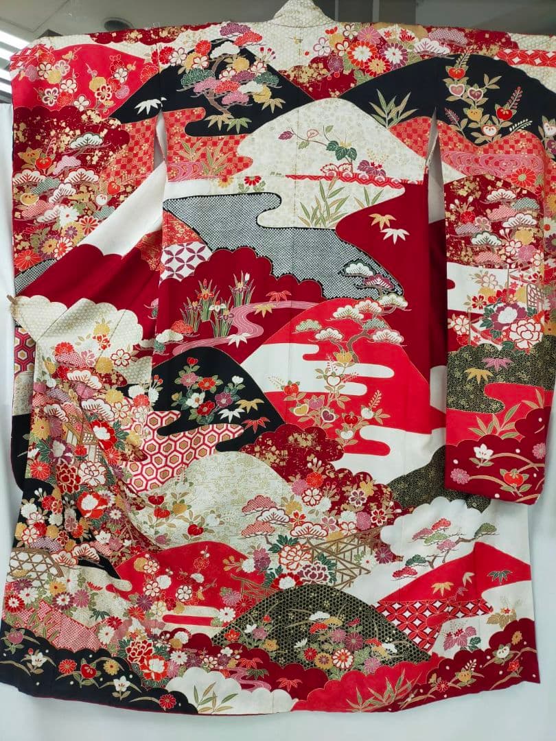 売約済み【WA-Modern】★★正絹　振袖3点セット(振袖袋帯長襦袢)★★