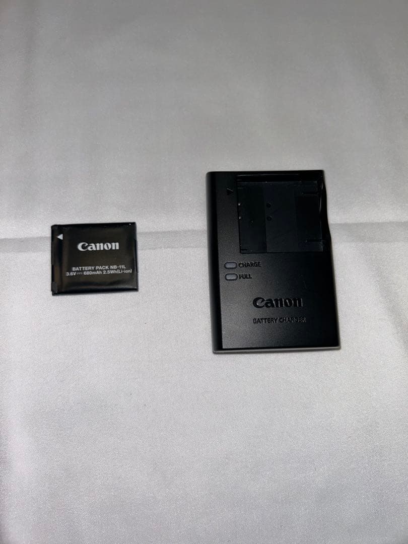 Canon IXY130 デジタルカメラ