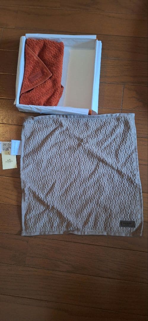 エルメス　タオルハンカチ