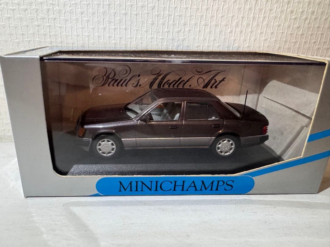 ミニカー MINICHAMPS Mercedes 400 E V8 1992