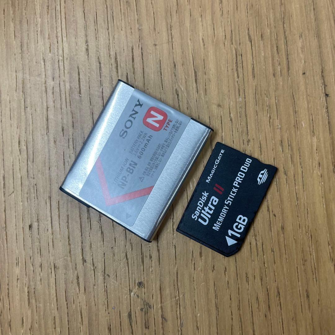 動作品 SONY CyberShot DSC-W830 コンパクトデジタルカメラ