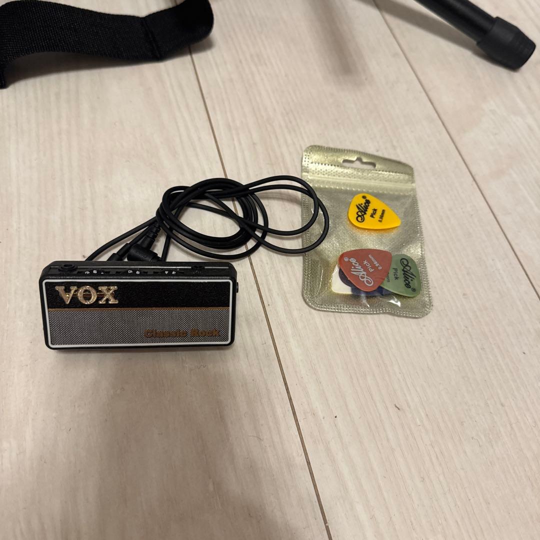 レッドエレキギター ハムバッカー搭載 22フレット