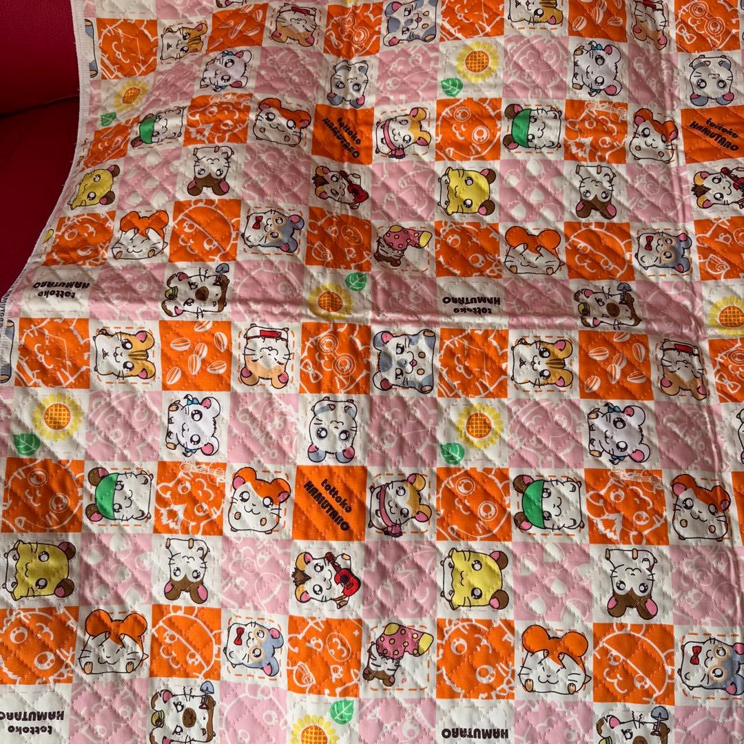 希少　レトロ　とっとこハム太郎　大きなキルト生地　約100×123cm