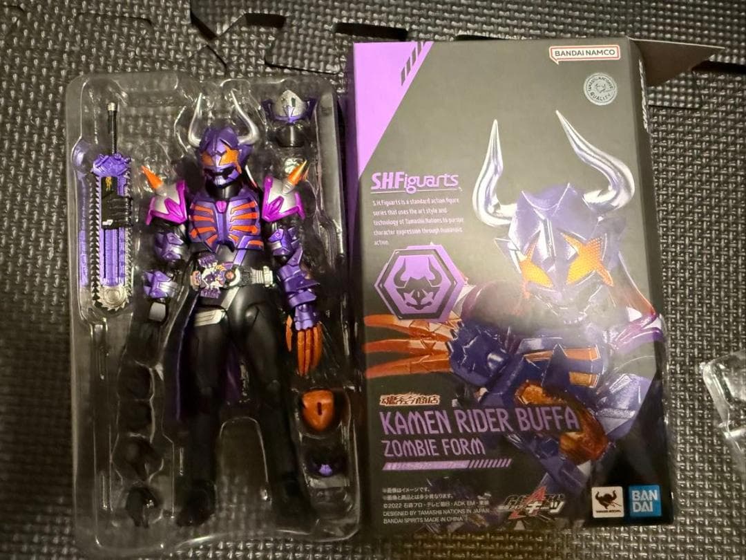 S.H.Figuarts フィギュアーツ　仮面ライダーバッファ ゾンビフォーム