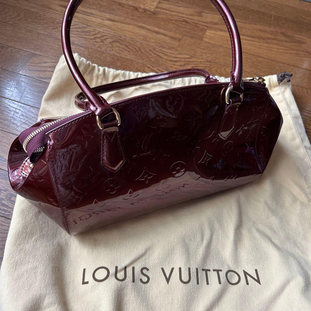 LOUIS VUITTON ヴェルニパープル