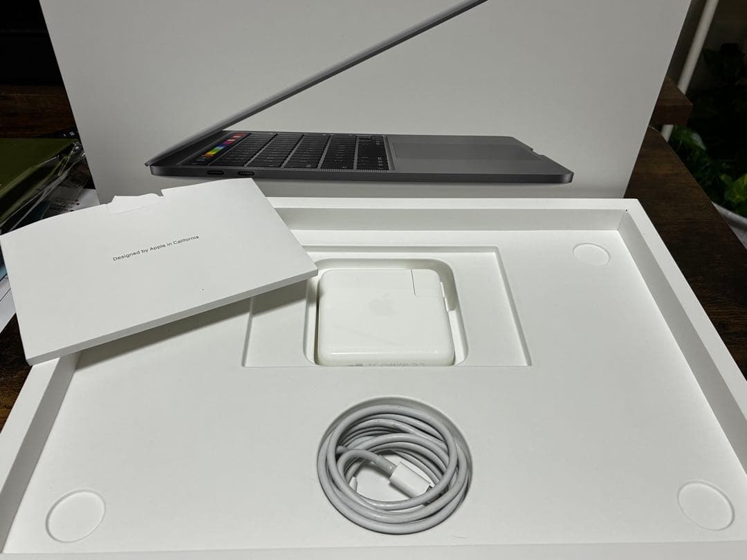 その他ノートPCアクセサリー MacBook Pro 2020 Core i5 8GB 256GB SSD