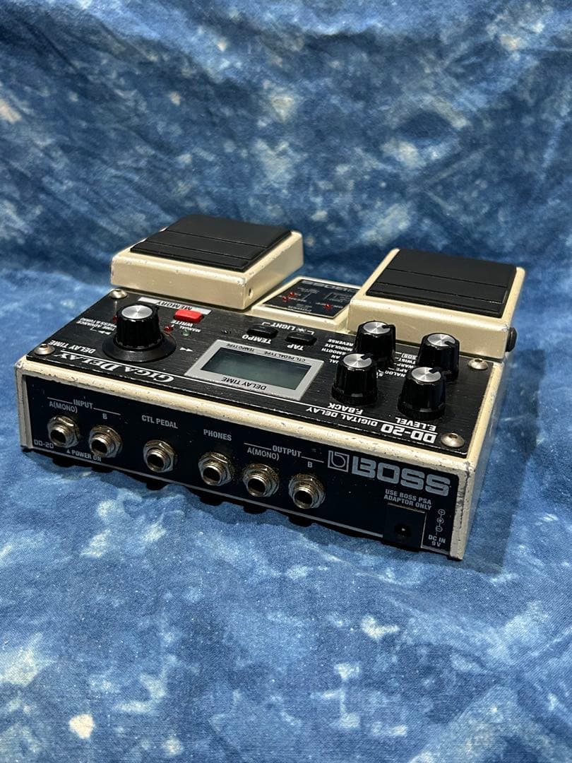 ギター DD-20 DIGITAL DELAY (BOSS)