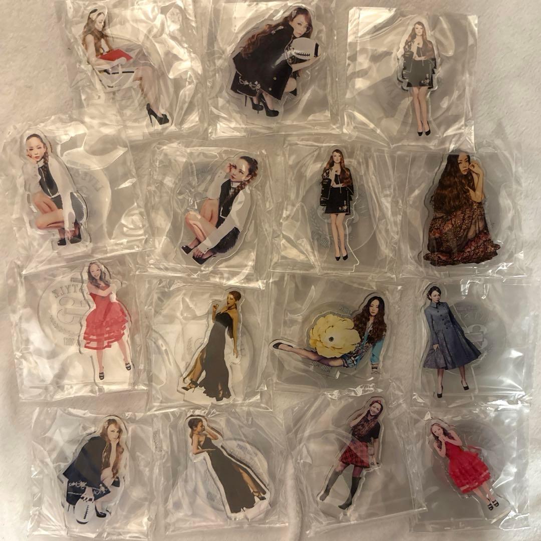 【新品未使用】安室奈美恵 ガチャガチャ アクリルスタンド 88 15個セット