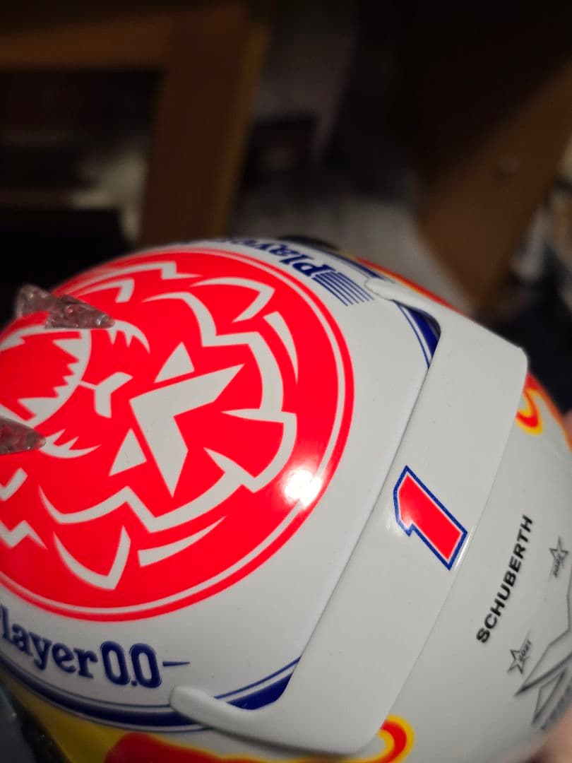 本日限定値下げ　フェルスタッペン　1/2 ヘルメット　2023　シューベルト製