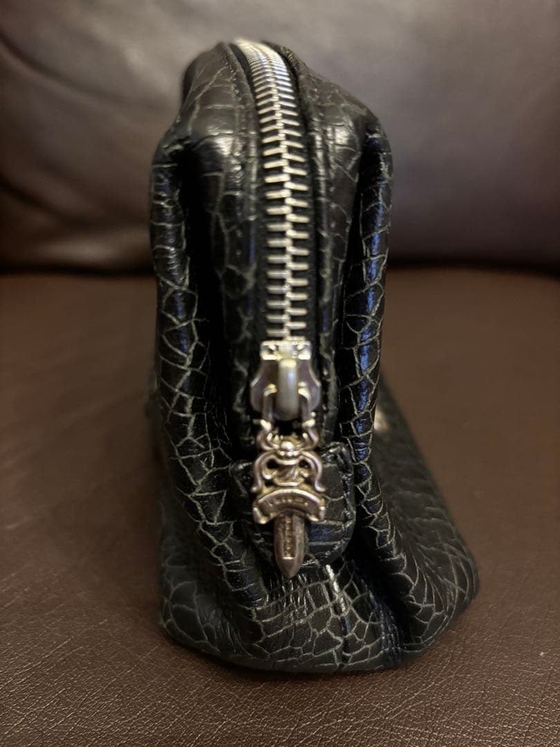 クロムハーツ 黒 ポーチ 中型