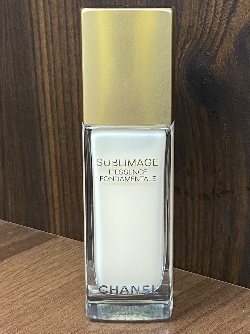 CHANEL サブリマージュ レサンス フォンダモンタル