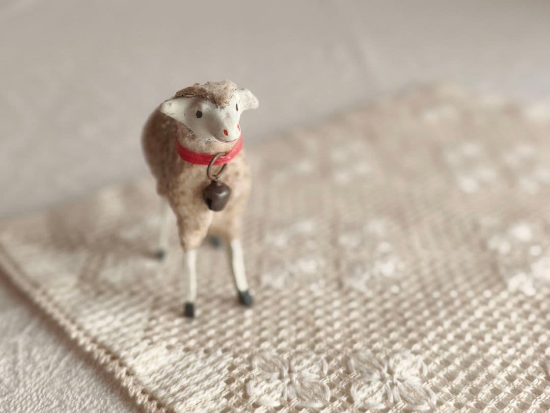 * antique sheep ✵ * クリスマスの 羊さん (m)