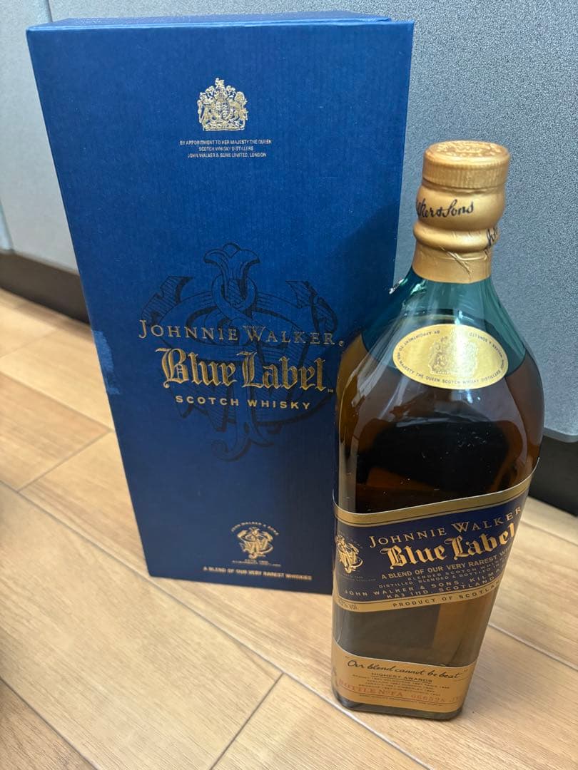 未開栓⭐️ JOHNNIE WALKER 2本セット　1リットル　ブルー　ブラック