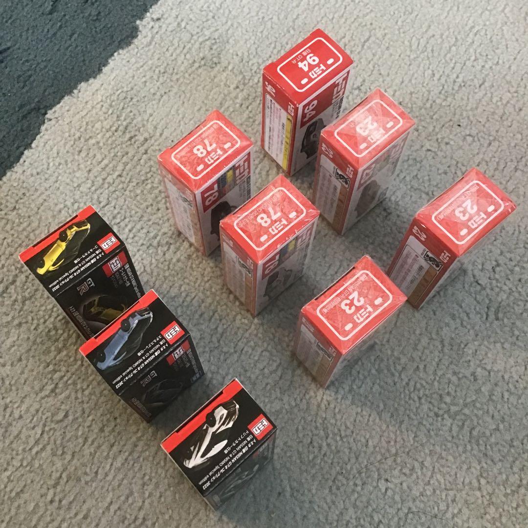 トミカ NISSAN GT-R ミニカー 9台セット