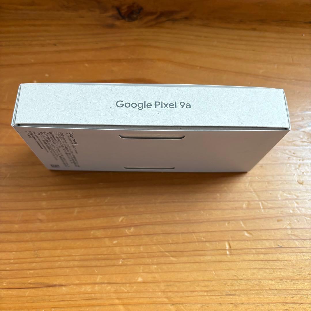 Google Pixel 9a 128GB ホワイト新品　開封済み