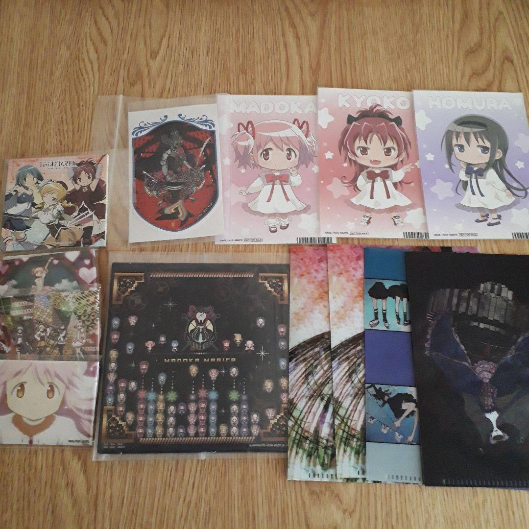 魔法少女まどか☆マギカ　まどマギ　マギレコ　缶バッジ　ストラップなど