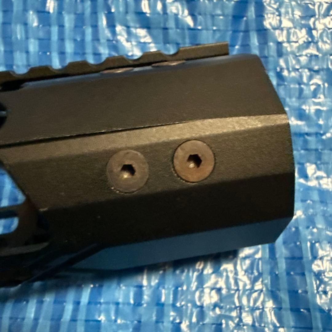 F1 Firearms P7M AR-15 Hyper Liteタイプ 5インチ