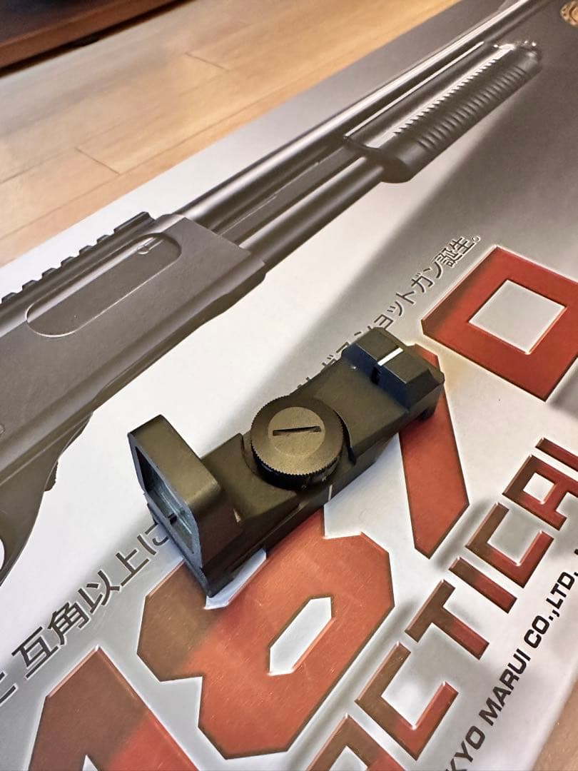美品　東京マルイ M870 ガスショットガン　ドットサイトショットガンシェル付