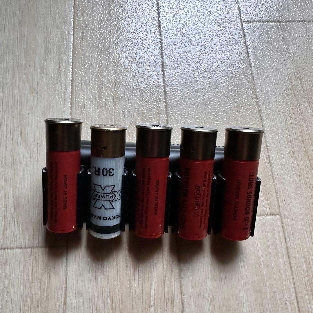 美品　東京マルイ M870 ガスショットガン　ドットサイトショットガンシェル付