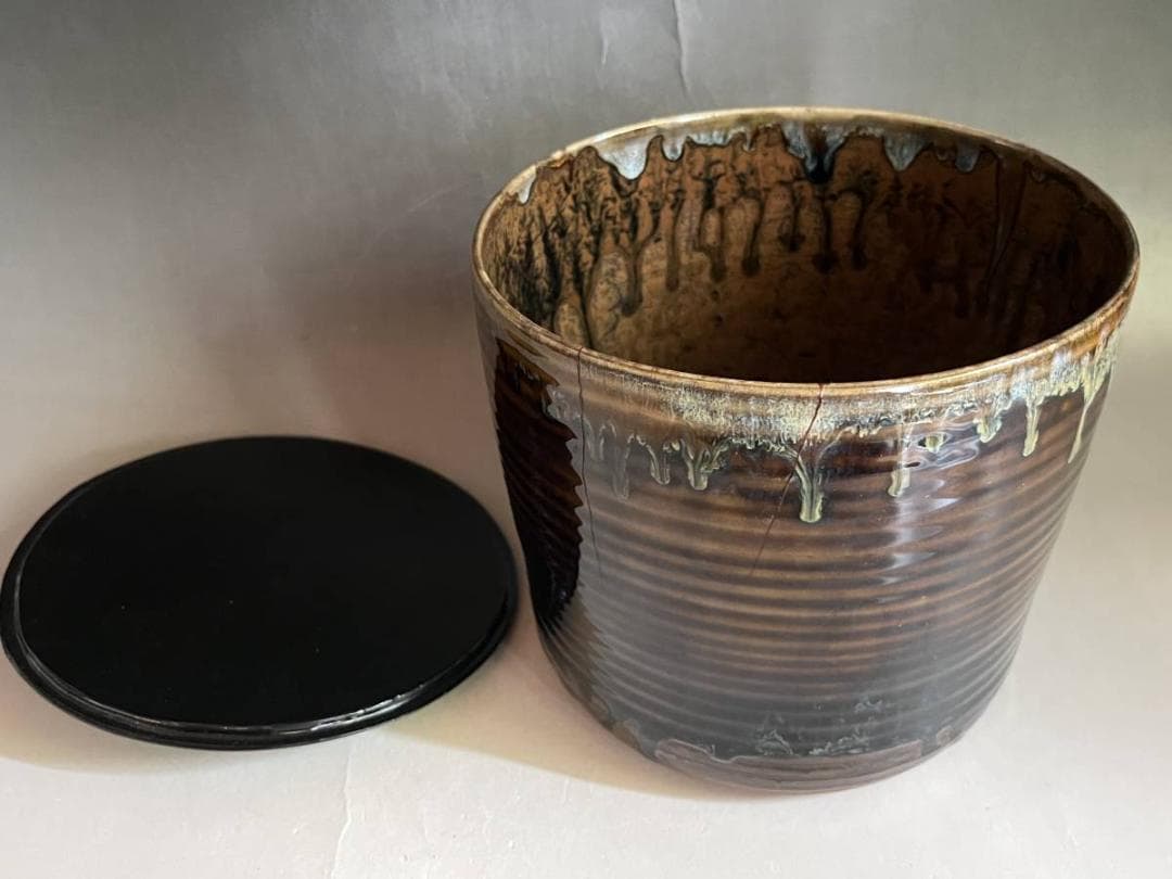 水指■高取焼 八仙窯 漆器蓋 涙紺 遠州七窯 塗蓋 直し有 飴釉 時代物 骨董■