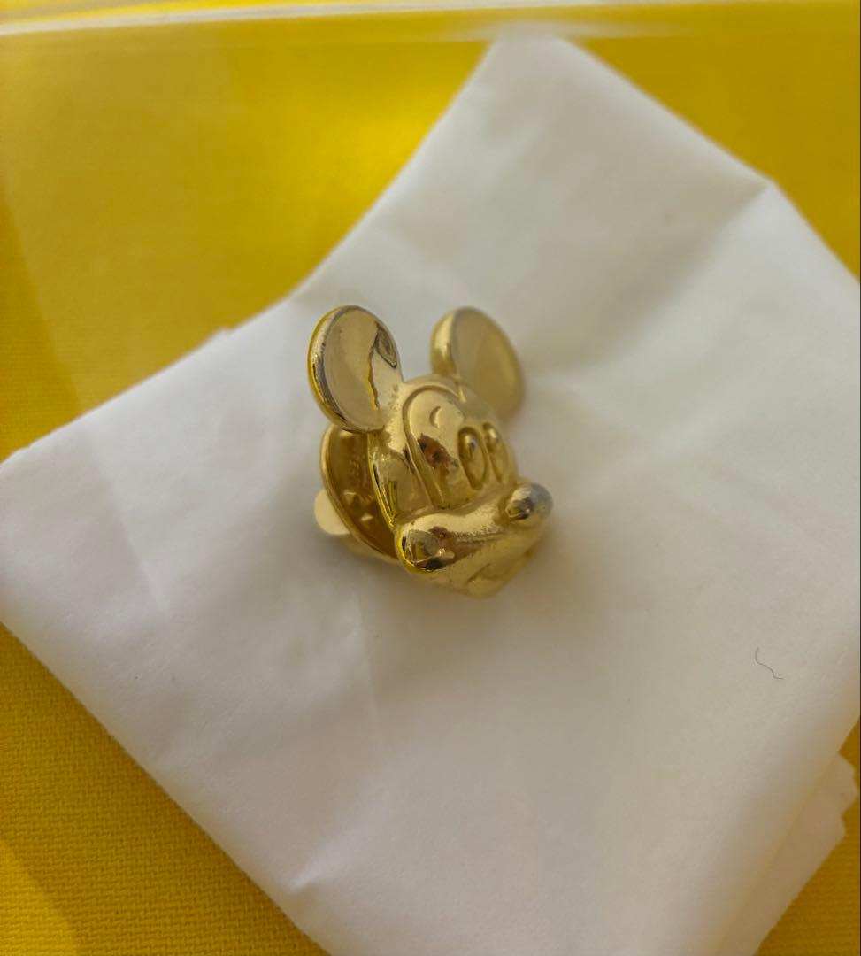 バロー社刻印 ミッキーマウス 金色 ピンバッジ