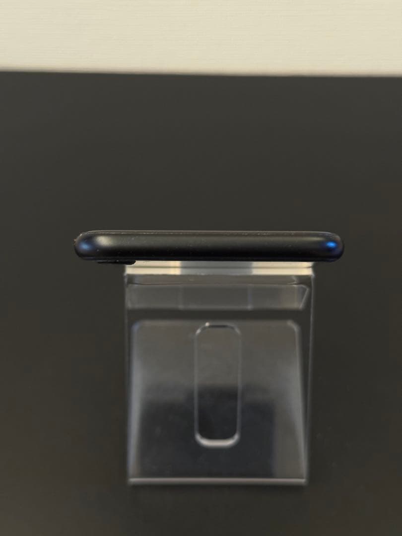 極美品 128GB Apple iPhone SE 3 第三世代 日本版