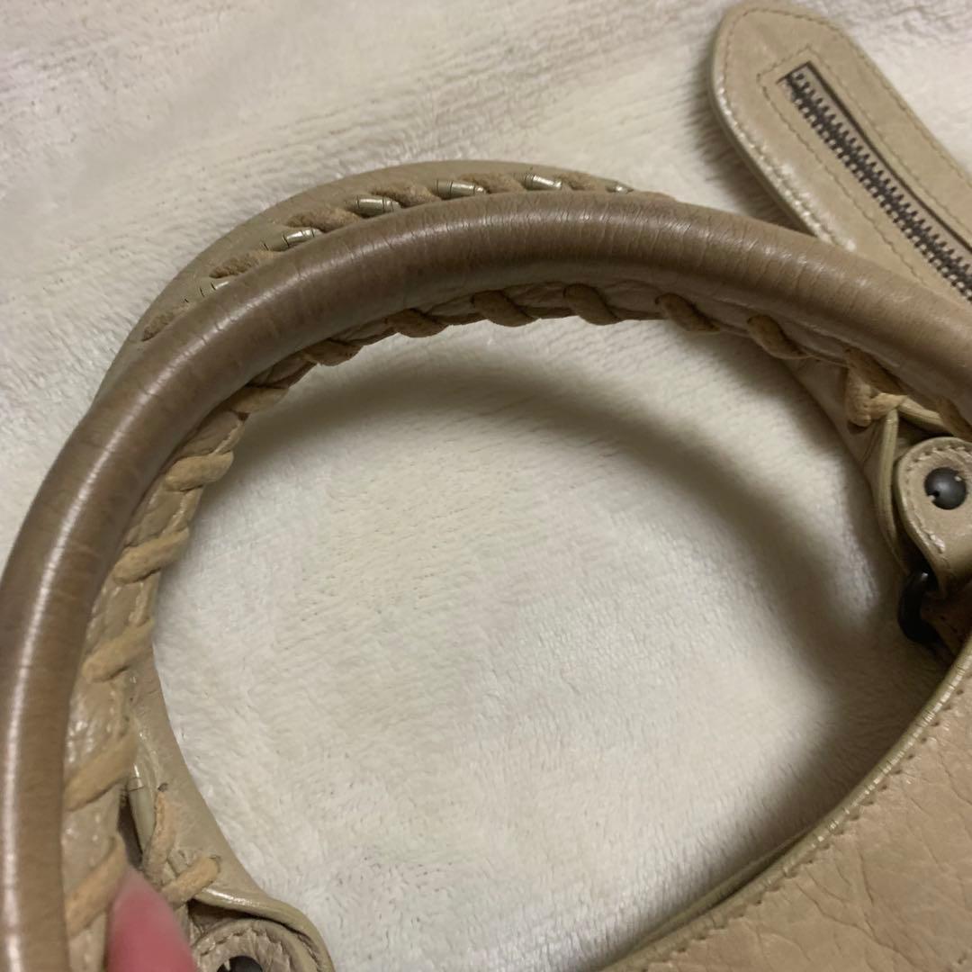 バレンシアガ　バッグ