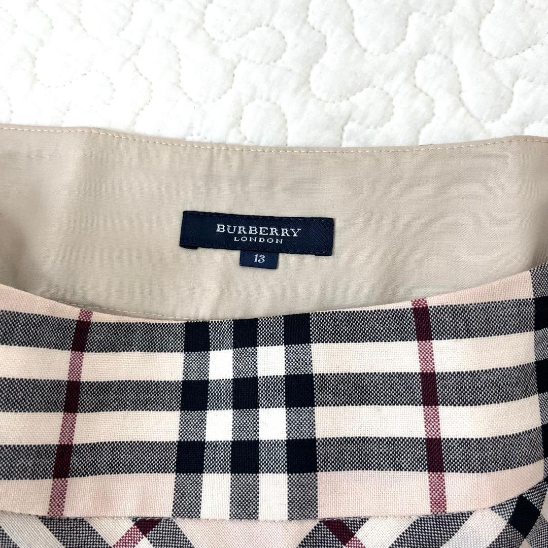 タグ付き未使用品　バーバリーロンドン　ノバチェック　スカート　大きいサイズ