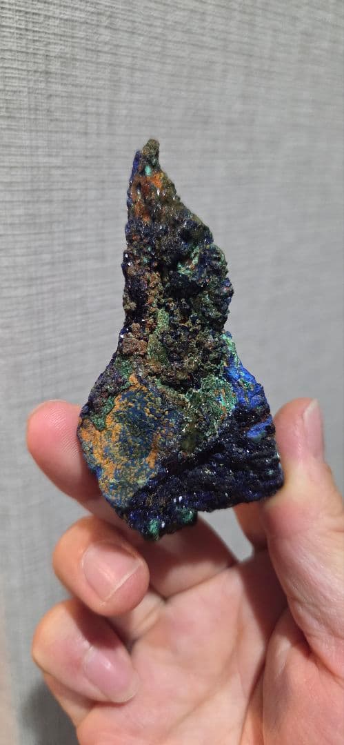 【中国・陝西省産 アズマラカイト原石】 103グラム　キラキラ✨