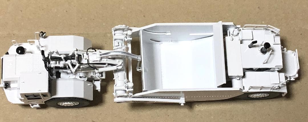 キャタピラー657Gコールスクレーパー 1/87HOスケール　ブラスモデル