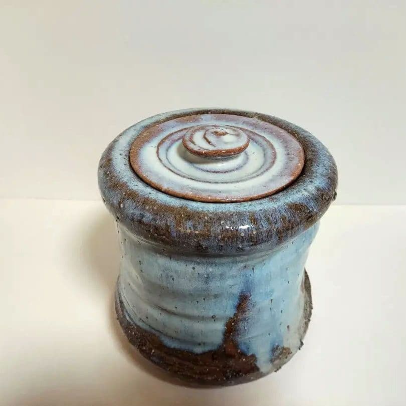 萩焼 灰被水差し 茶道具　宇田川聖谷造　木箱付き