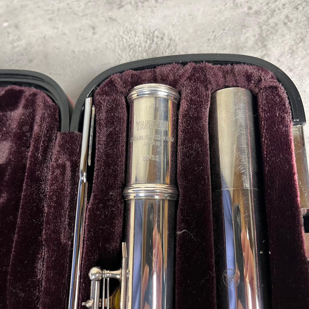 ヤマハ フルート YFL-281SII ケース付 吹奏楽 初心者