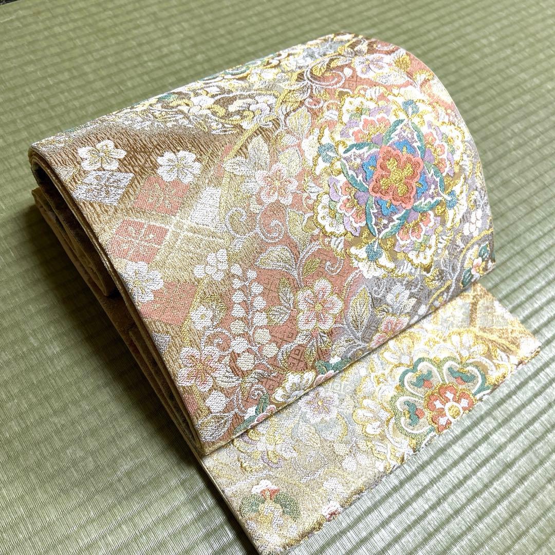 専用ページ　正絹　袋帯《吉祥花紋様》