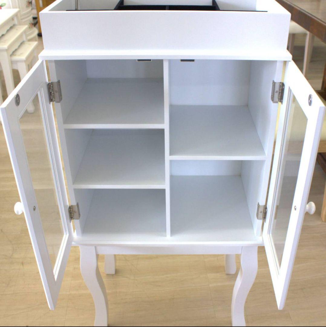 ホワイト ジュエリーキャビネット