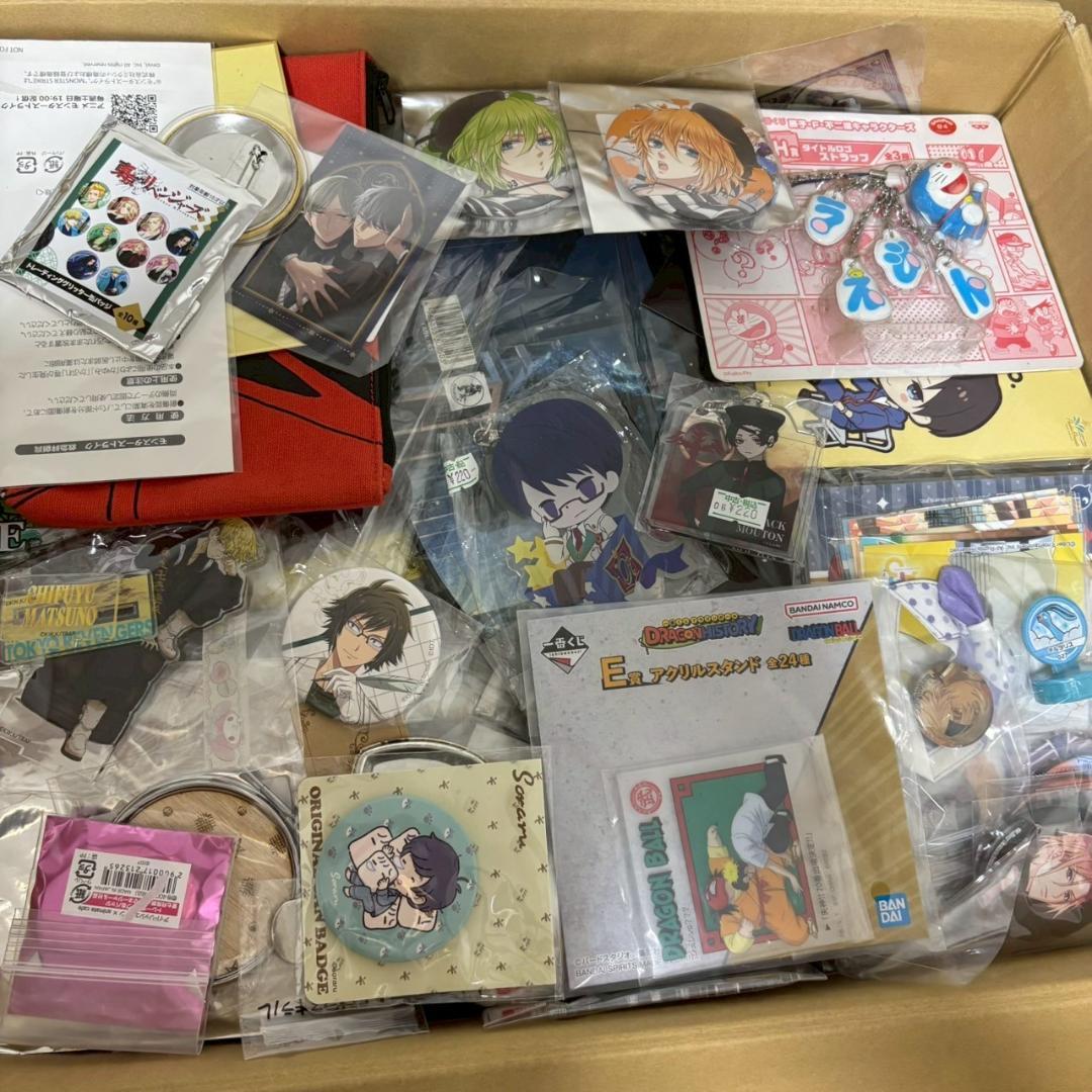 大量 まとめ売り アニメ キャラ アイドル グッズ 雑貨詰め合わせ K017