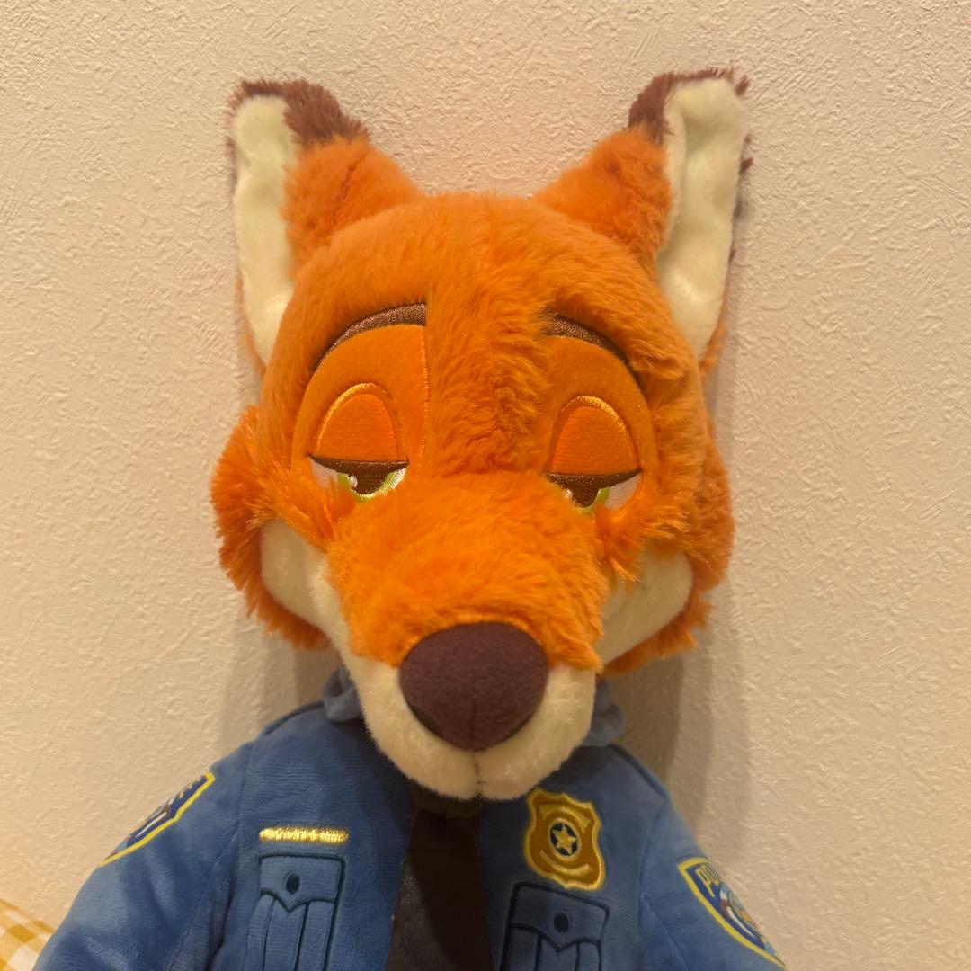 ニック・ワイルド ぬいぐるみ うとうと ディズニーストア ニック ズートピア